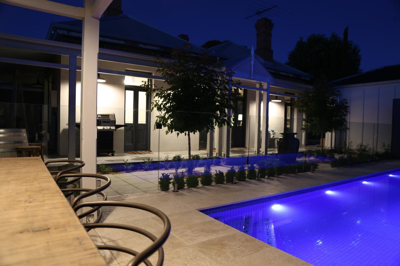 Hollidge House 5 Star Luxury Apartments แอดิเลด ภายนอก รูปภาพ